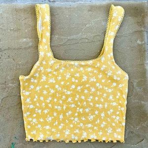 Forever 21 tank top cropped yellow size small
